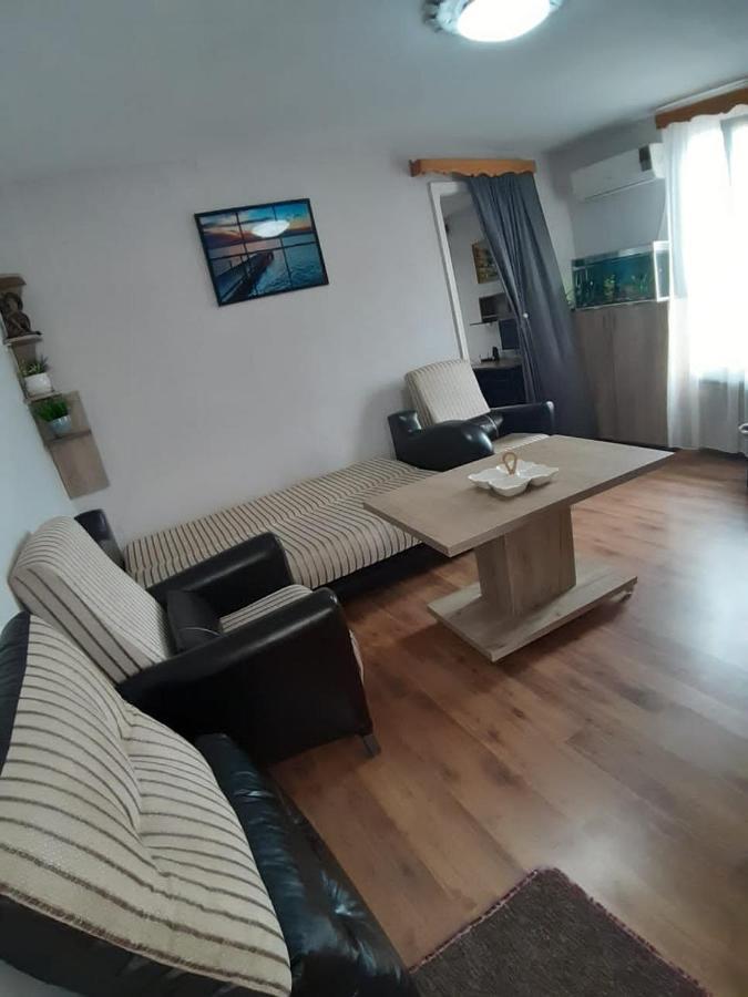 Квартира У Бульвара 1 Batoumi Extérieur photo